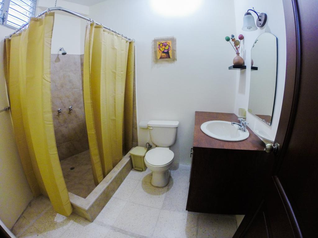 Hotel Boutique El Escalon Guayaquil Rum bild