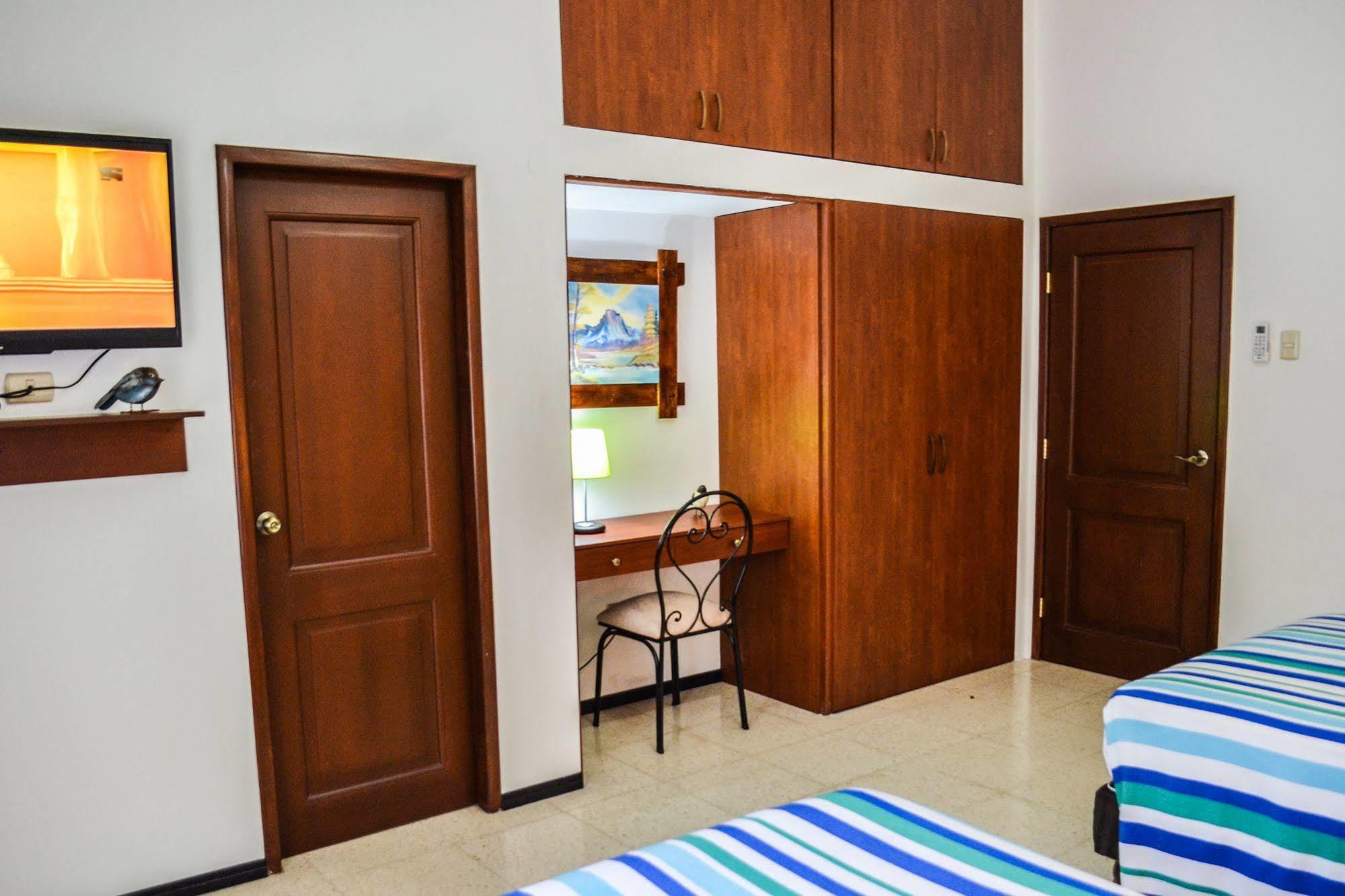 Hotel Boutique El Escalon Guayaquil Exteriör bild